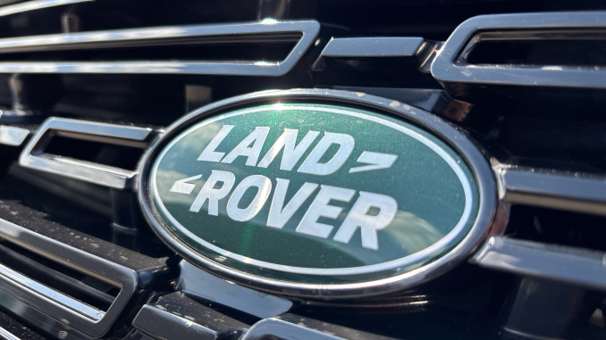 Land Rover Range Rover Sport 3.0 D300 Autobiography 5dr Auto Diesel Estate - Image 35
